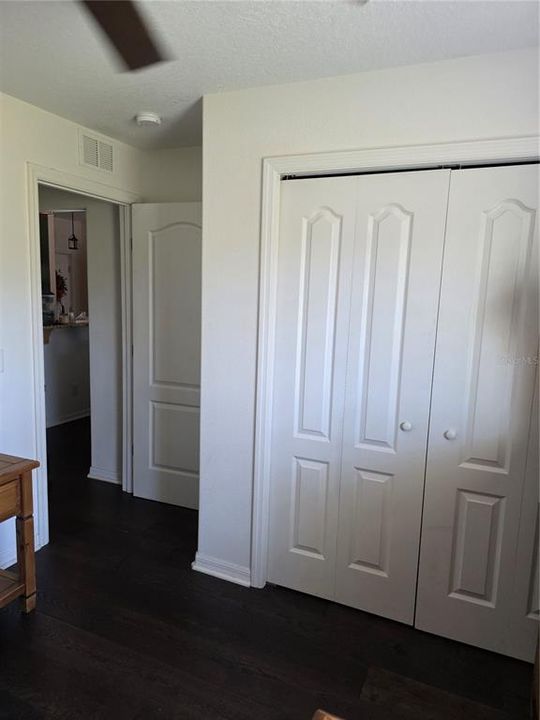 For Sale: $419,000 (3 beds, 2 baths, 1228 Square Feet)