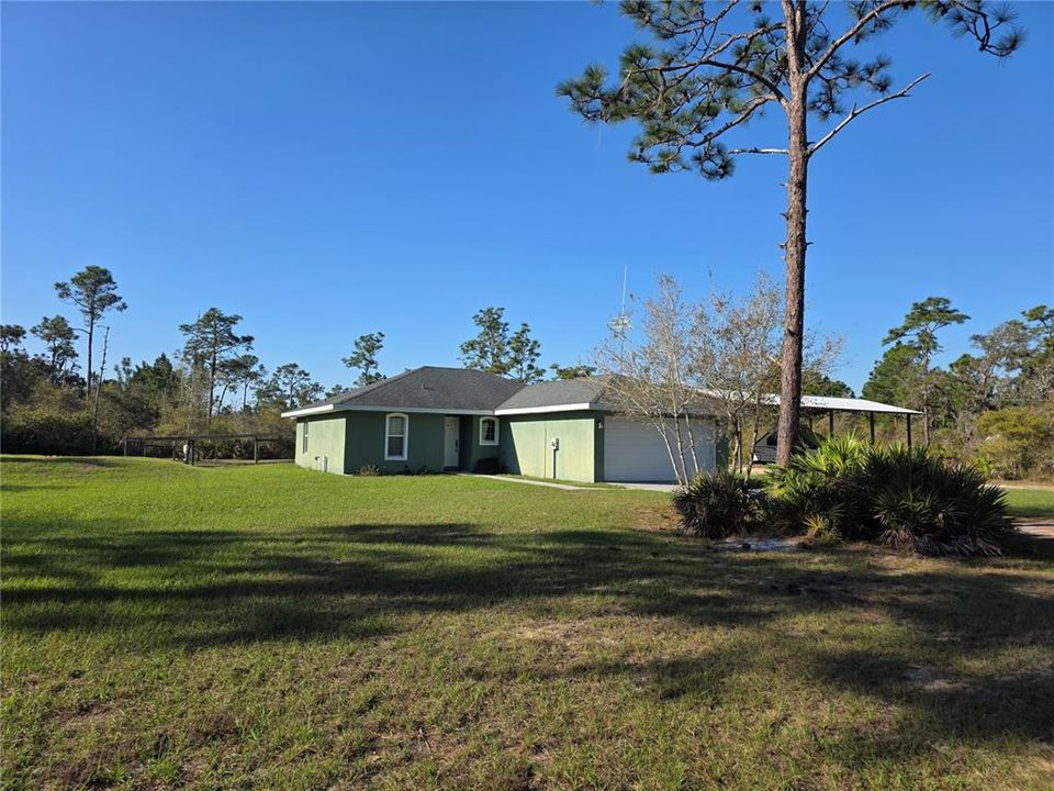 For Sale: $419,000 (3 beds, 2 baths, 1228 Square Feet)