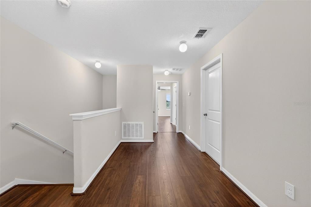 For Sale: $239,000 (2 beds, 2 baths, 1548 Square Feet)