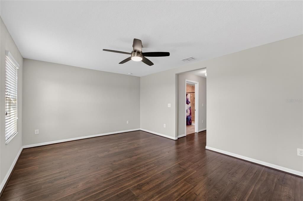 For Sale: $239,000 (2 beds, 2 baths, 1548 Square Feet)