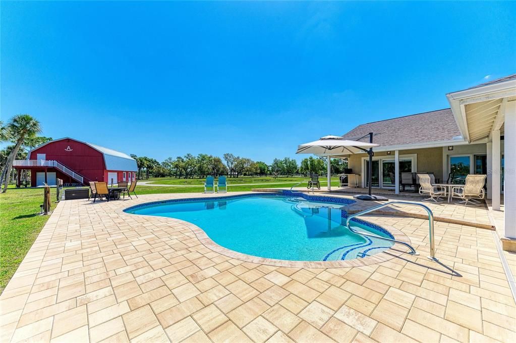На продажу: $2,499,999 (5 спален, 3 ванн, 4495 Квадратных фут)