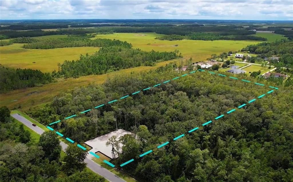 На продажу: $289,000 (2.17 acres)