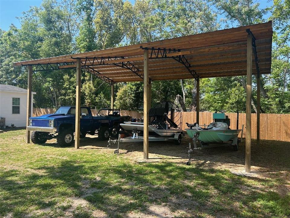 For Sale: $249,900 (3 beds, 2 baths, 1248 Square Feet)