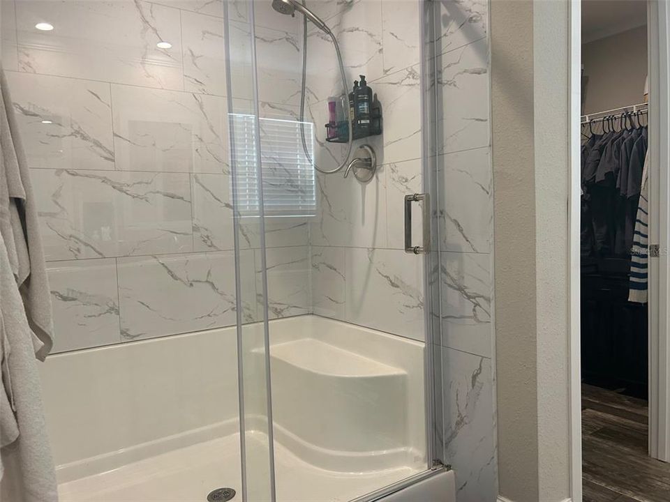 For Sale: $249,900 (3 beds, 2 baths, 1248 Square Feet)
