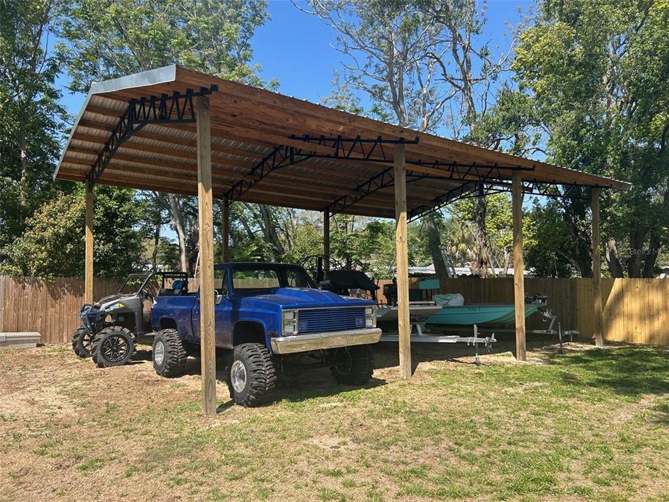 For Sale: $249,900 (3 beds, 2 baths, 1248 Square Feet)