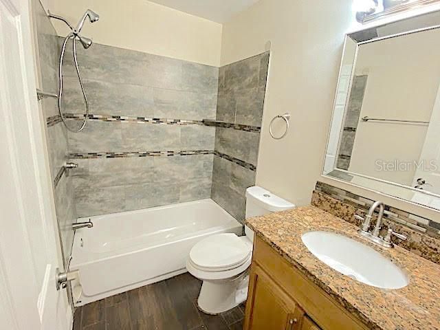 En Venta: $182,500 (2 camas, 2 baños, 1126 Pies cuadrados)