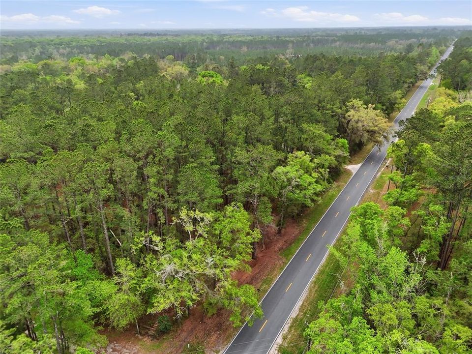 待售: $145,000 (4.30 acres)