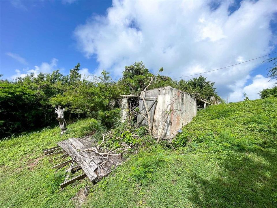 En Venta: $99,000 (0.90 acres)