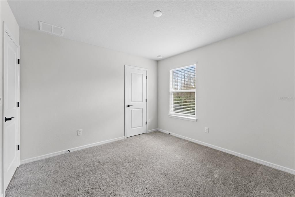 For Rent: $2,500 (3 beds, 2 baths, 1822 Square Feet)