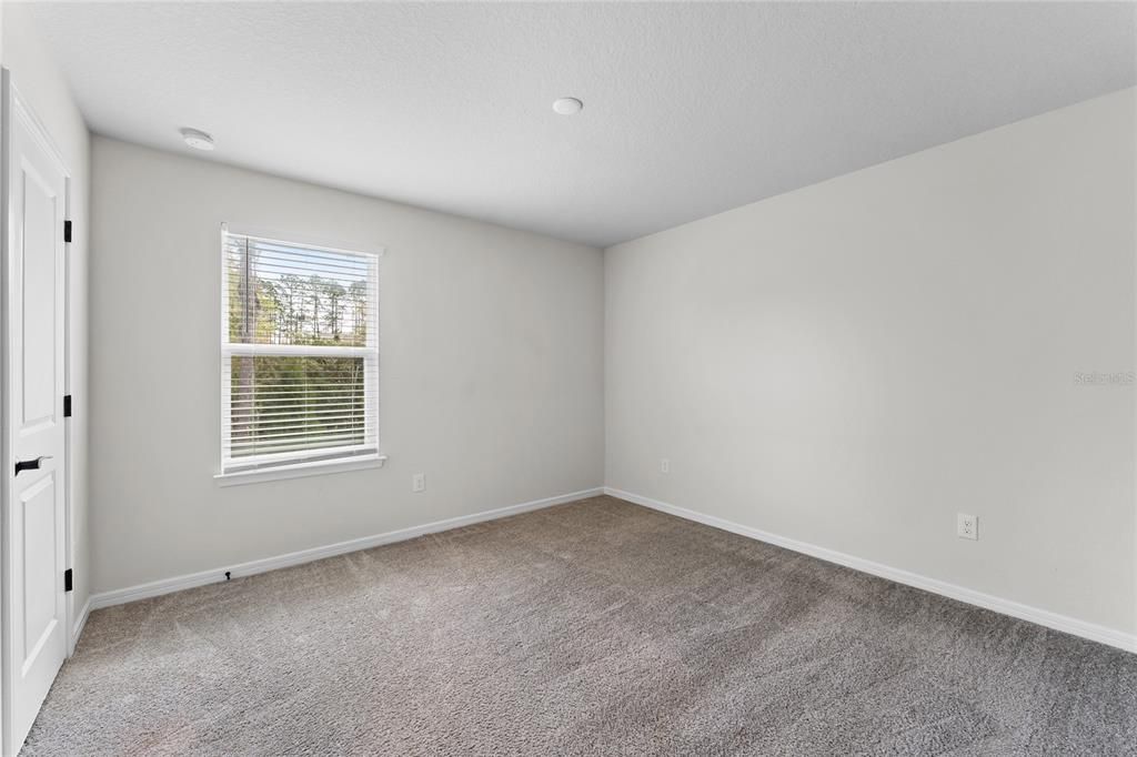 For Rent: $2,500 (3 beds, 2 baths, 1822 Square Feet)