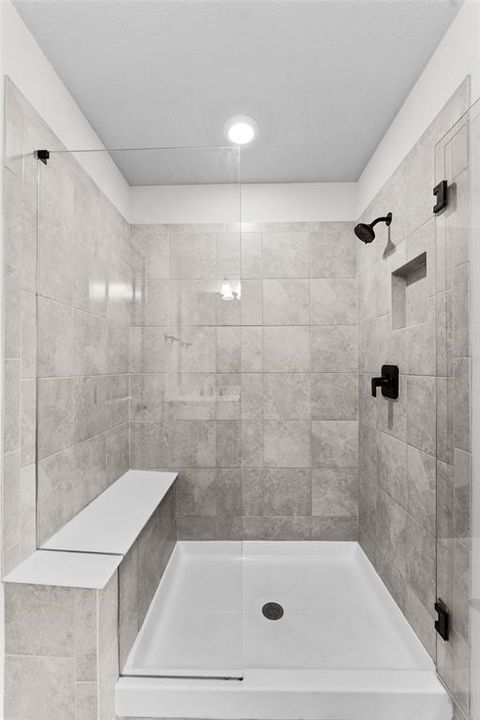 For Rent: $2,500 (3 beds, 2 baths, 1822 Square Feet)