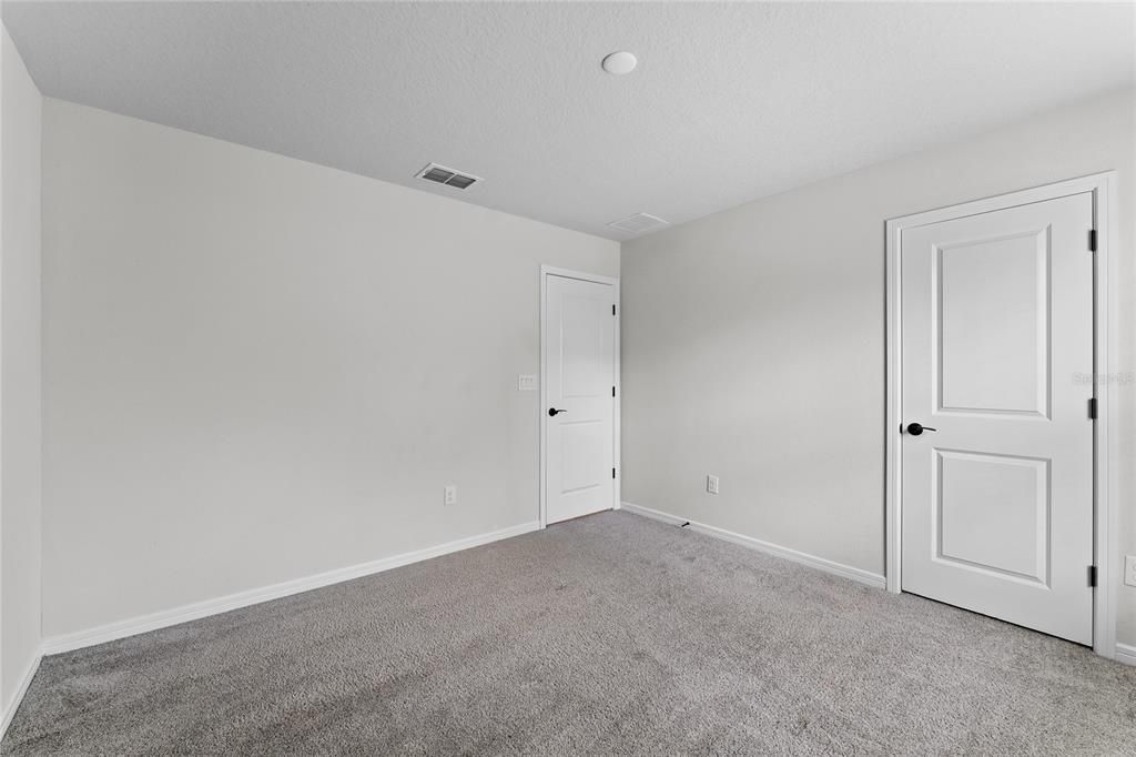 For Rent: $2,500 (3 beds, 2 baths, 1822 Square Feet)