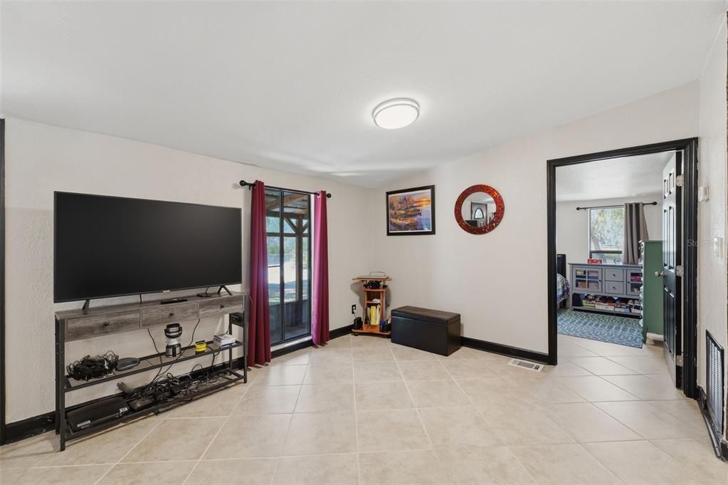 Active With Contract: $262,000 (3 beds, 2 baths, 1520 Square Feet)