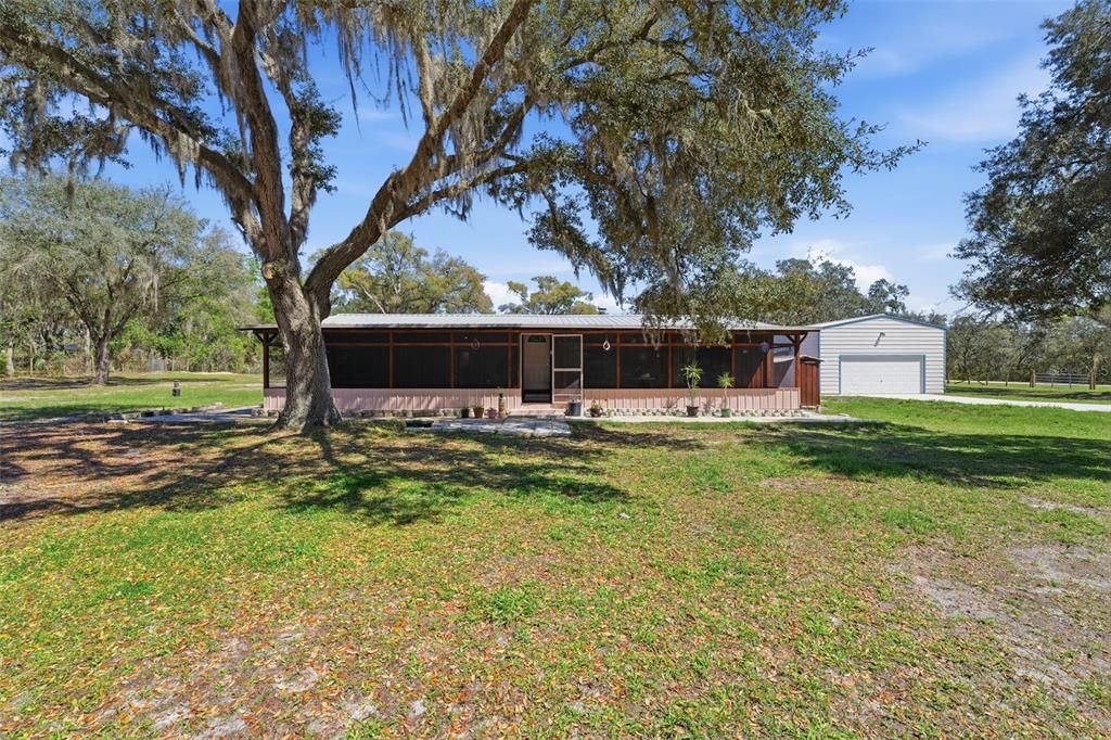 Active With Contract: $262,000 (3 beds, 2 baths, 1520 Square Feet)