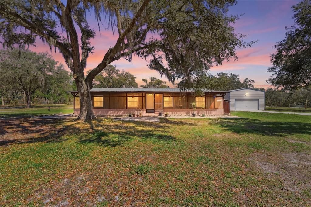 Active With Contract: $262,000 (3 beds, 2 baths, 1520 Square Feet)