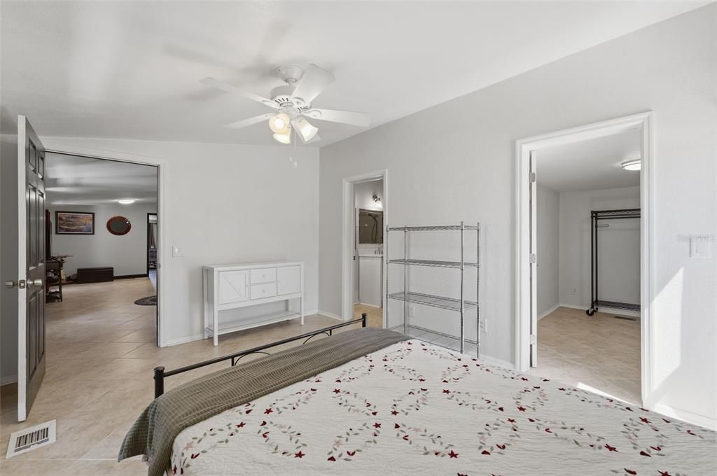 Active With Contract: $262,000 (3 beds, 2 baths, 1520 Square Feet)