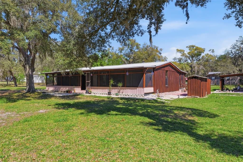 Active With Contract: $262,000 (3 beds, 2 baths, 1520 Square Feet)