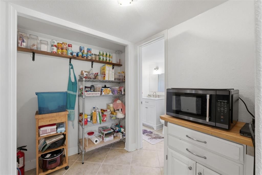 Active With Contract: $262,000 (3 beds, 2 baths, 1520 Square Feet)