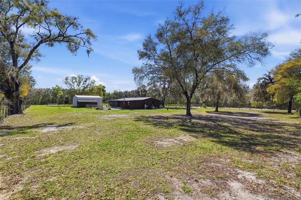Active With Contract: $262,000 (3 beds, 2 baths, 1520 Square Feet)