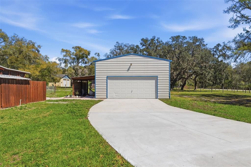 Active With Contract: $262,000 (3 beds, 2 baths, 1520 Square Feet)