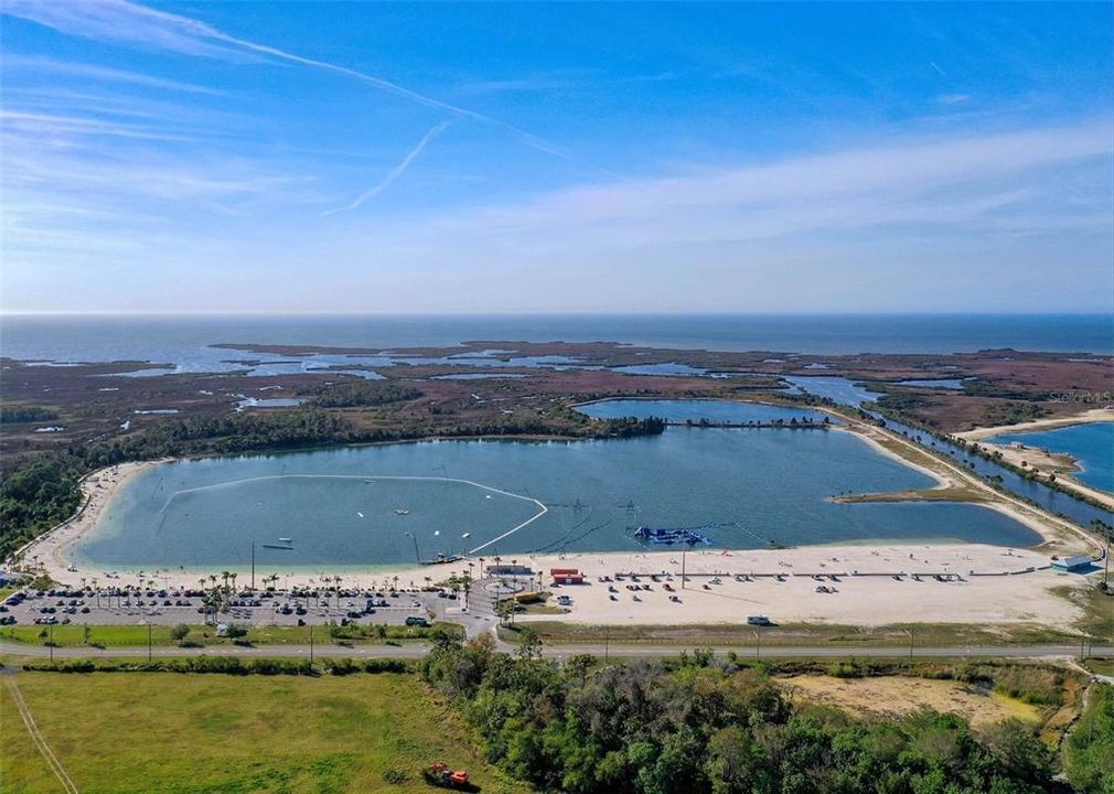 На продажу: $329,000 (0.25 acres)