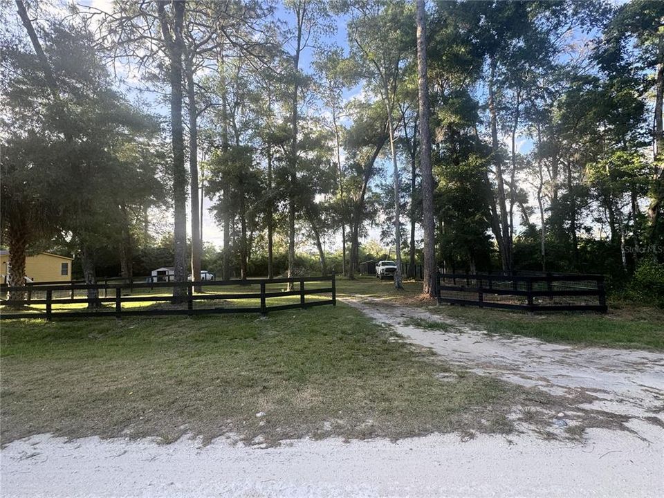 待售: $29,000 (0.22 acres)