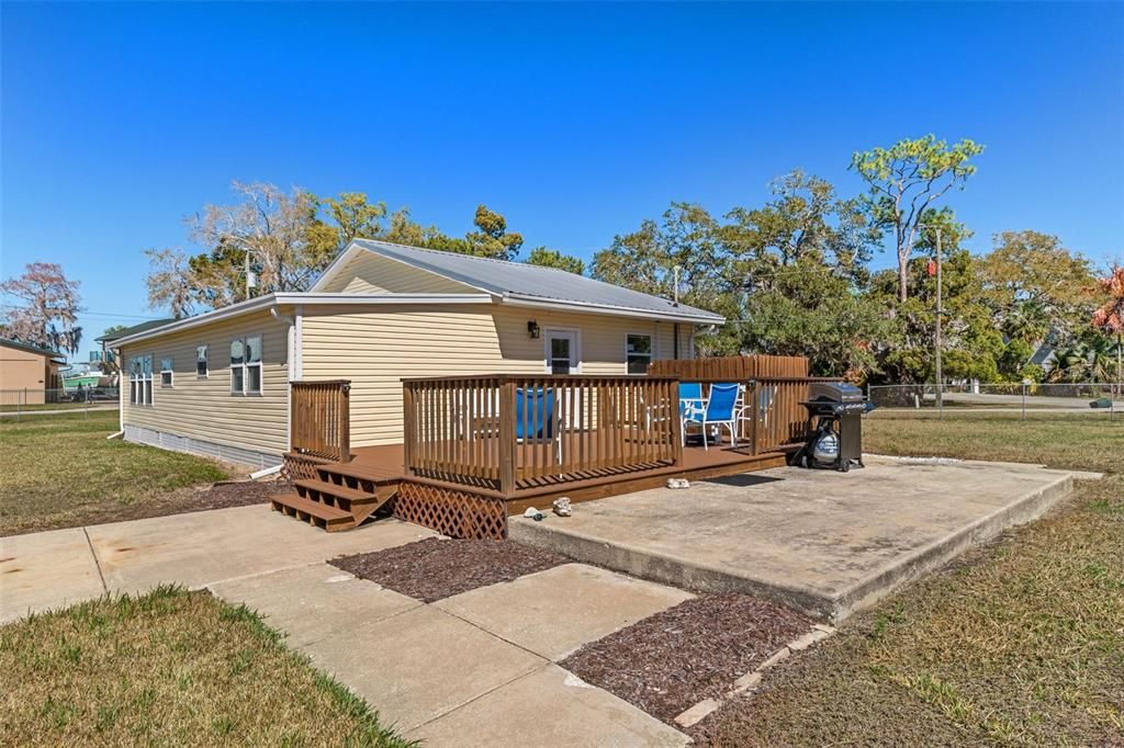 For Sale: $265,000 (0.40 acres)