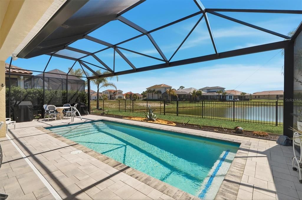 En Venta: $849,000 (4 camas, 2 baños, 2207 Pies cuadrados)