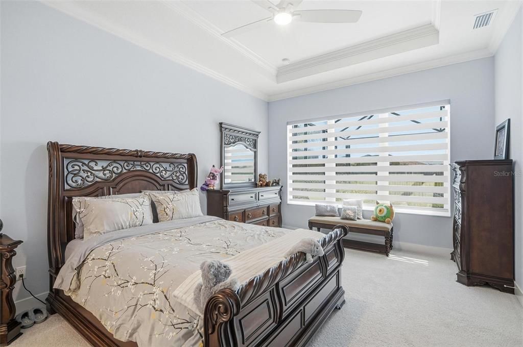 En Venta: $849,000 (4 camas, 2 baños, 2207 Pies cuadrados)