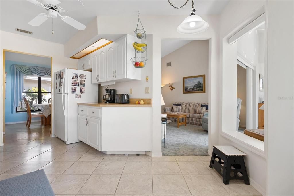 Activo con contrato: $239,500 (2 camas, 2 baños, 1684 Pies cuadrados)