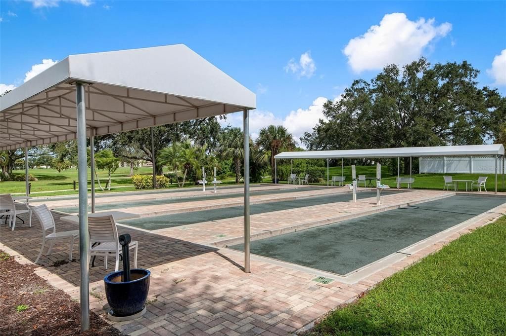 Activo con contrato: $239,500 (2 camas, 2 baños, 1684 Pies cuadrados)