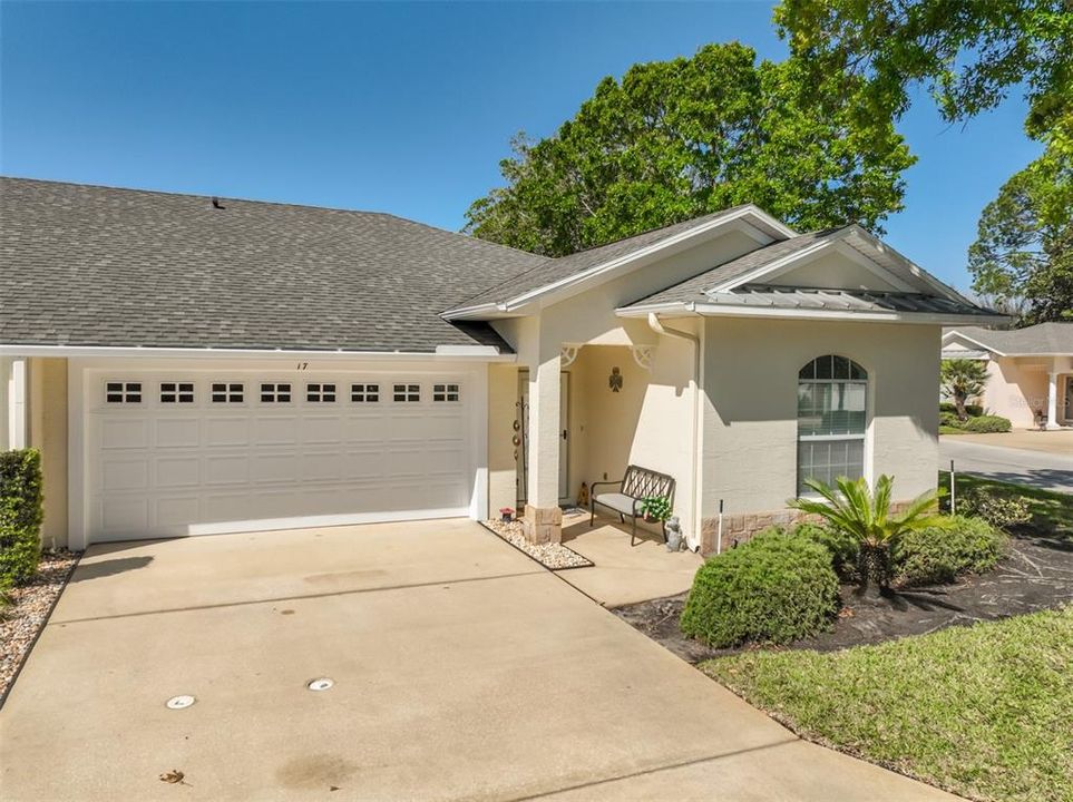 待售: $299,000 (3 贝兹, 2 浴室, 1369 平方英尺)