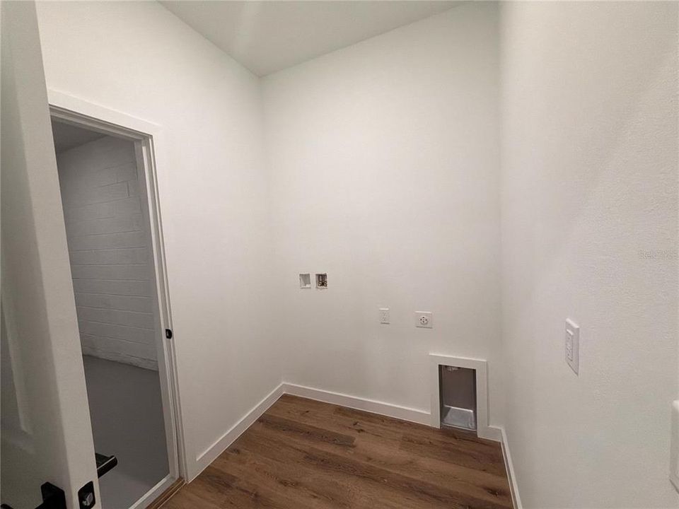 На продажу: $269,000 (3 спален, 2 ванн, 1500 Квадратных фут)