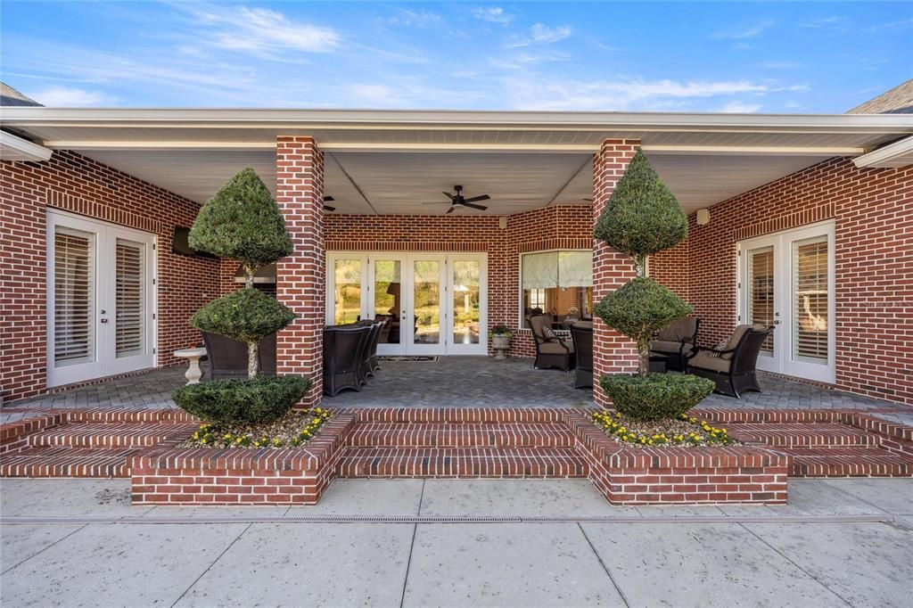 En Venta: $1,575,000 (4 camas, 4 baños, 4158 Pies cuadrados)