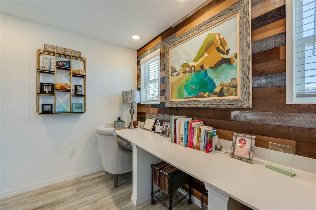 For Sale: $379,900 (4 beds, 3 baths, 1918 Square Feet)