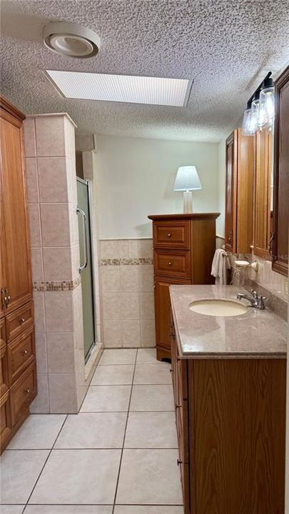 En Venta: $339,900 (3 camas, 2 baños, 1620 Pies cuadrados)