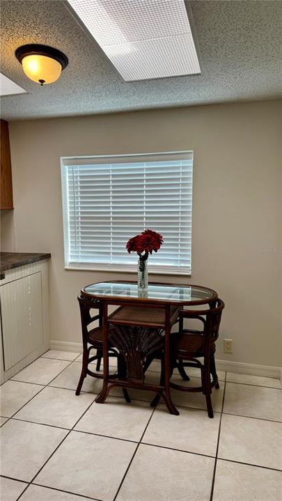 En Venta: $339,900 (3 camas, 2 baños, 1620 Pies cuadrados)