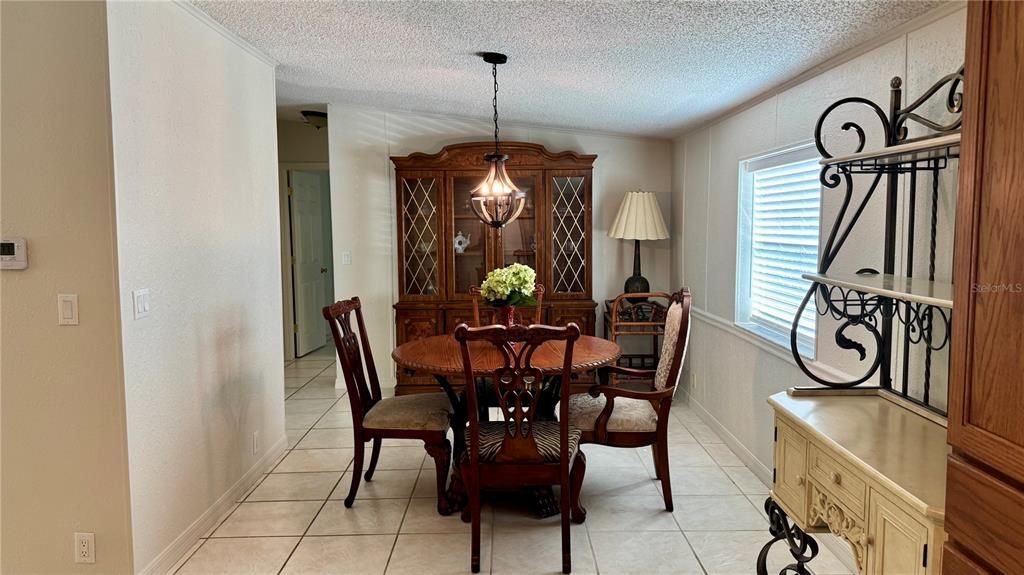 En Venta: $339,900 (3 camas, 2 baños, 1620 Pies cuadrados)