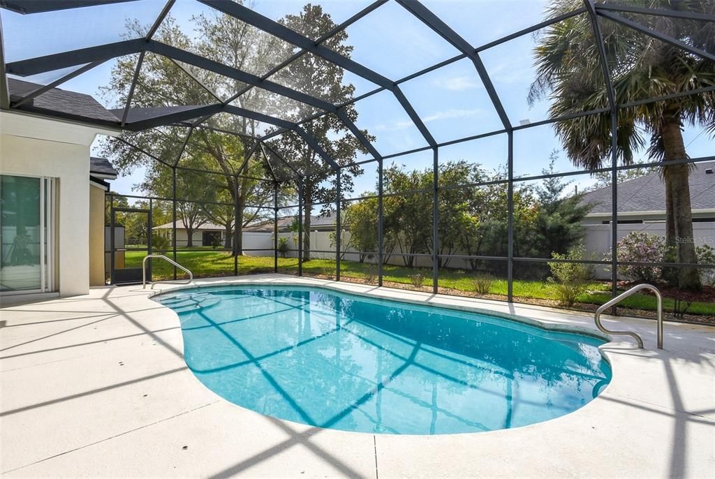 Activo con contrato: $579,000 (3 camas, 2 baños, 2508 Pies cuadrados)