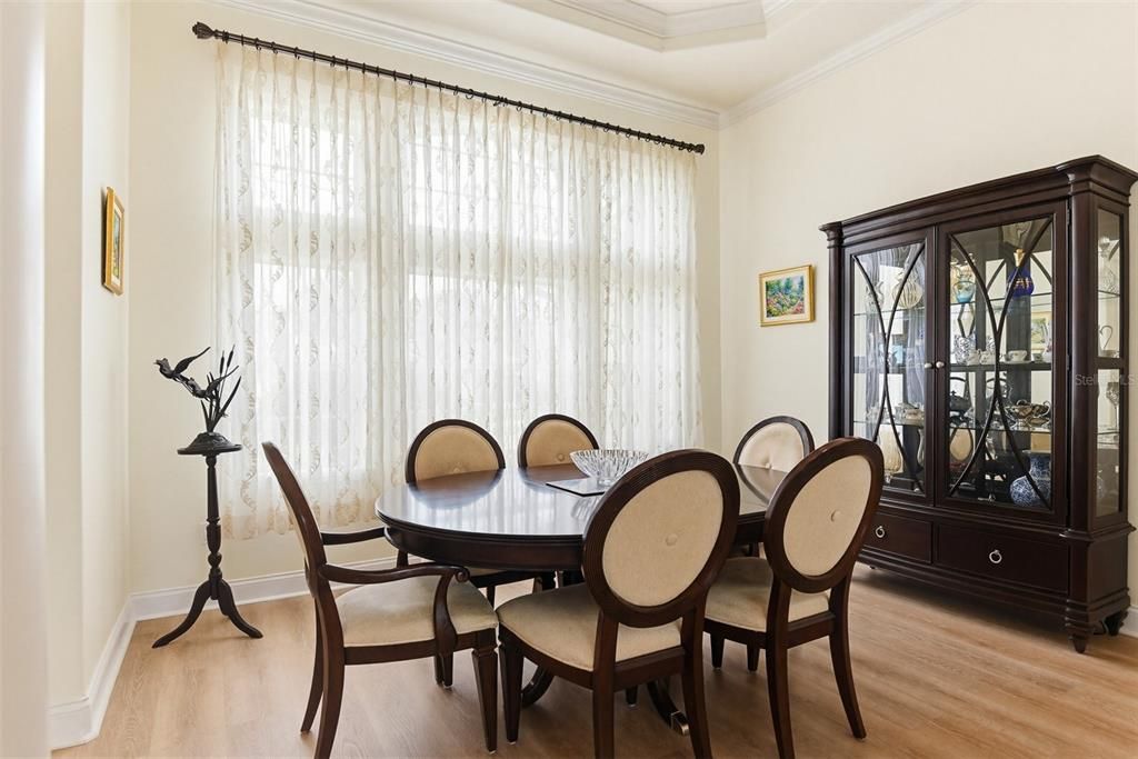 Activo con contrato: $579,000 (3 camas, 2 baños, 2508 Pies cuadrados)