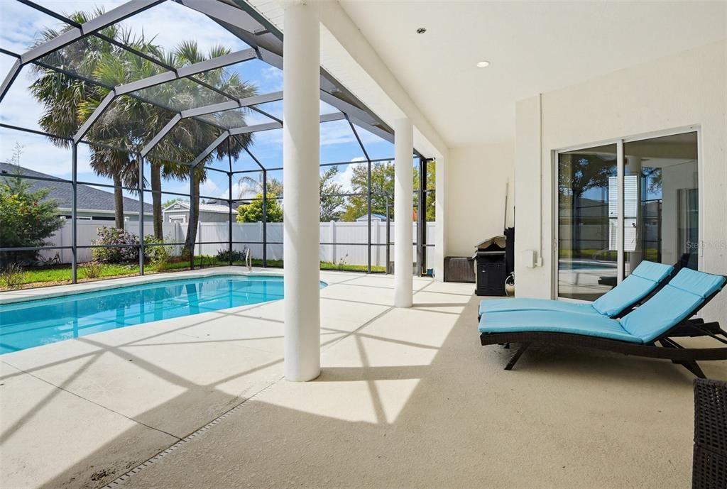 Activo con contrato: $579,000 (3 camas, 2 baños, 2508 Pies cuadrados)