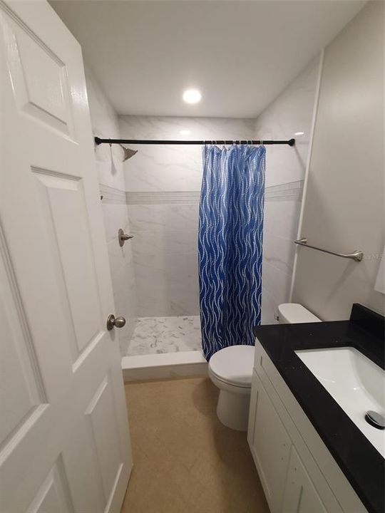 В аренду: $2,050 (2 спален, 2 ванн, 1000 Квадратных фут)