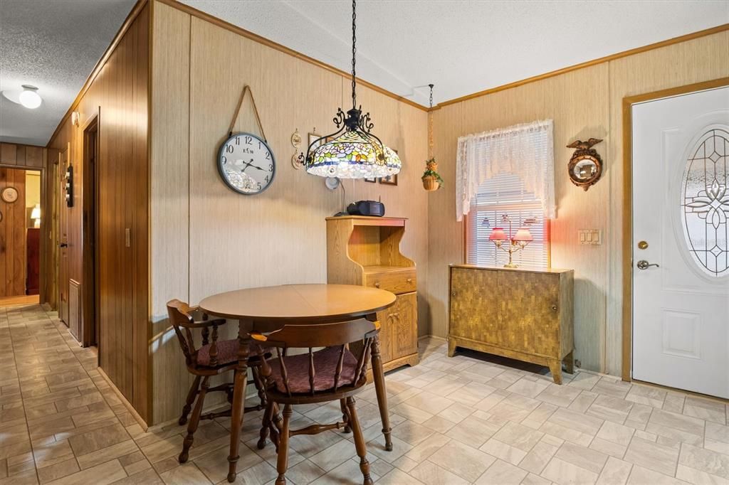 На продажу: $132,500 (3 спален, 2 ванн, 1320 Квадратных фут)