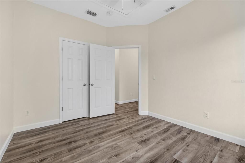 For Sale: $635,000 (3 beds, 2 baths, 1636 Square Feet)