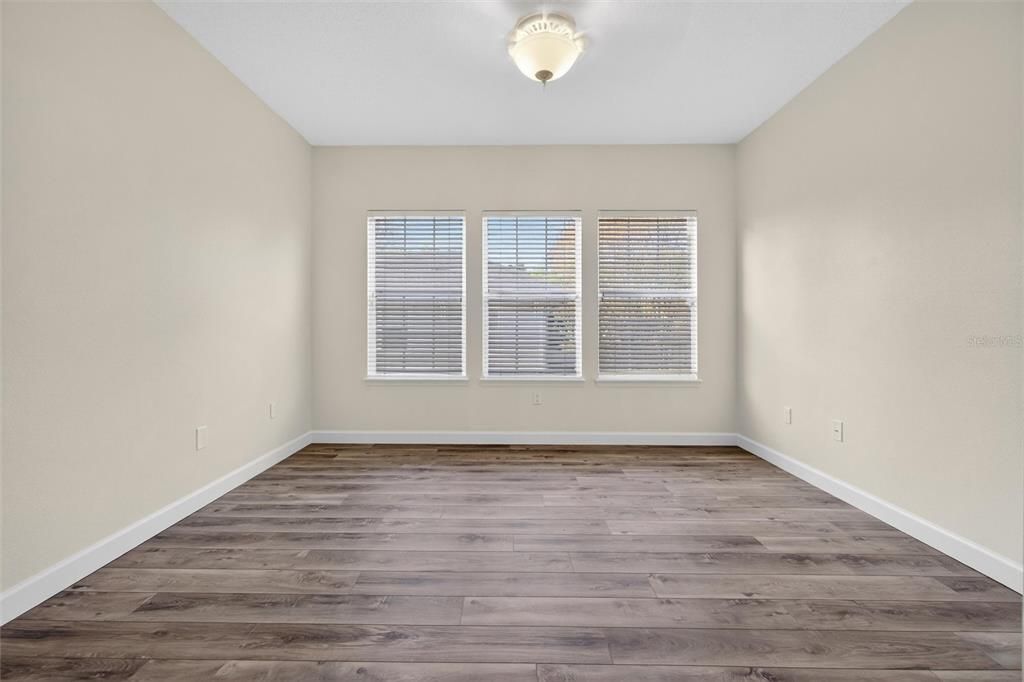 For Sale: $635,000 (3 beds, 2 baths, 1636 Square Feet)
