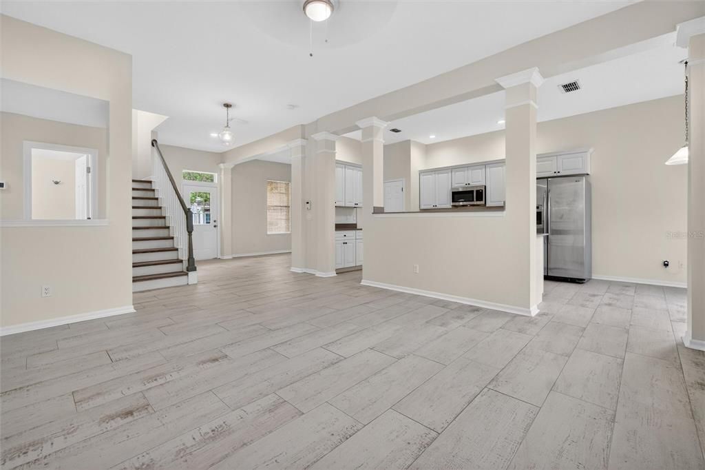 For Sale: $635,000 (3 beds, 2 baths, 1636 Square Feet)