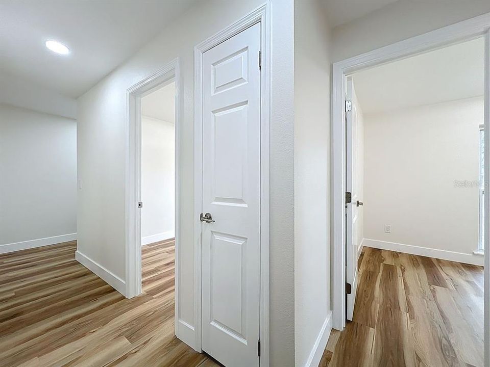 Activo con contrato: $339,900 (3 camas, 2 baños, 1053 Pies cuadrados)