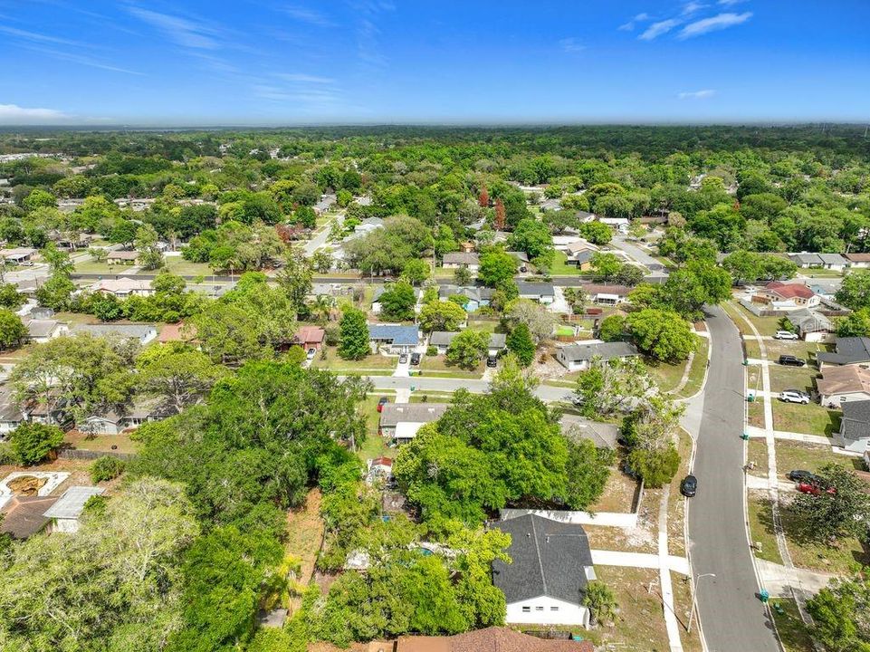 Activo con contrato: $339,900 (3 camas, 2 baños, 1053 Pies cuadrados)