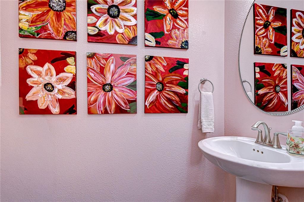 Activo con contrato: $1,265,000 (6 camas, 4 baños, 3718 Pies cuadrados)