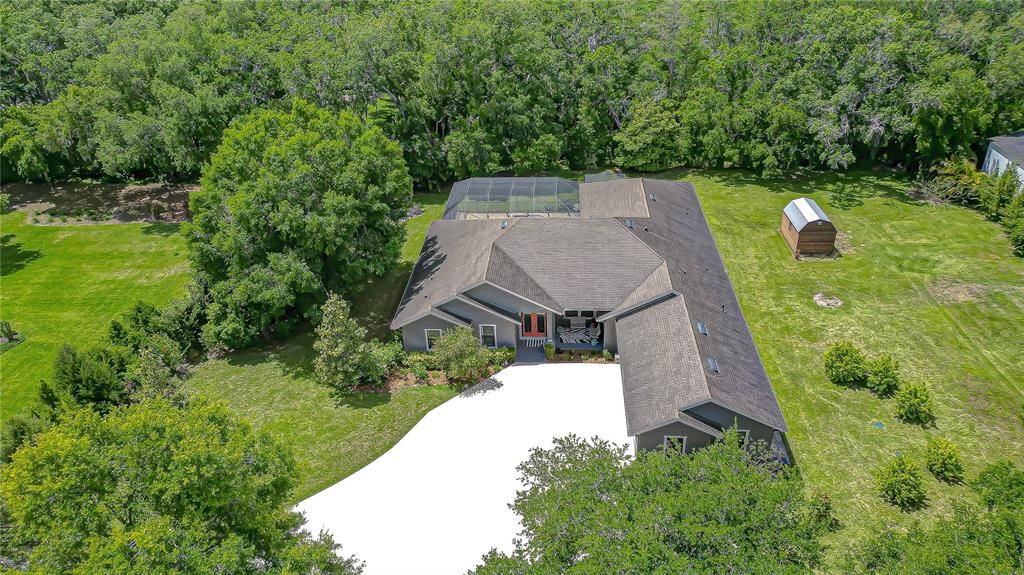 Activo con contrato: $1,265,000 (6 camas, 4 baños, 3718 Pies cuadrados)